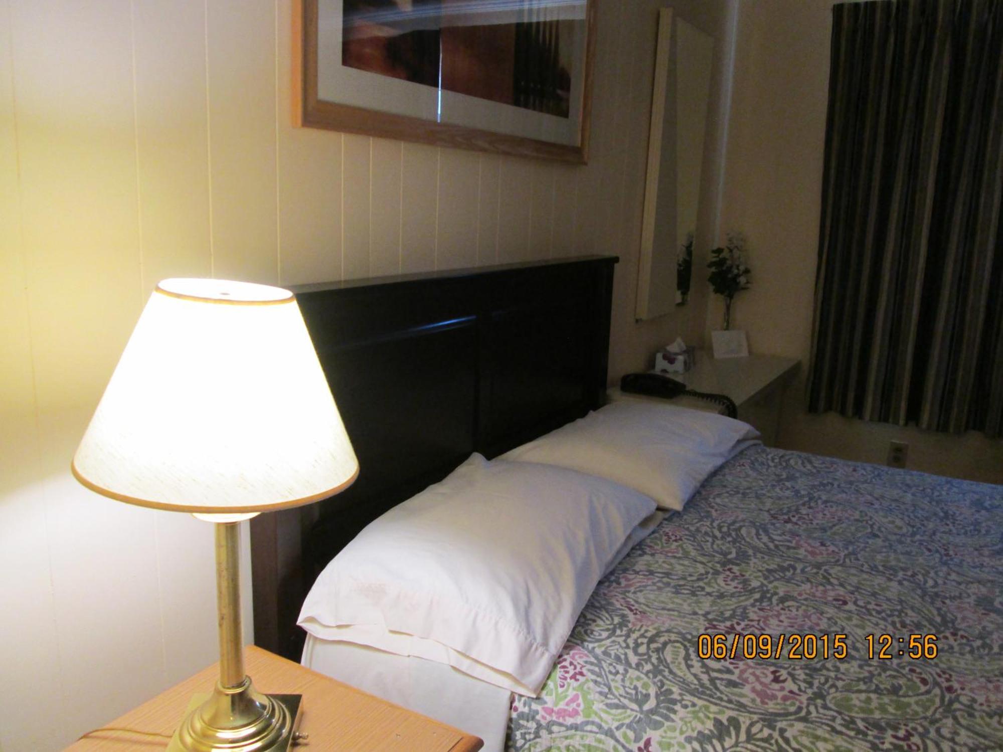 Jann Motel *